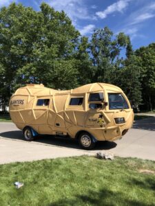 Planters Nutmobile